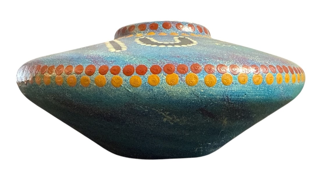 Aboriginal Vase, Australia - 3