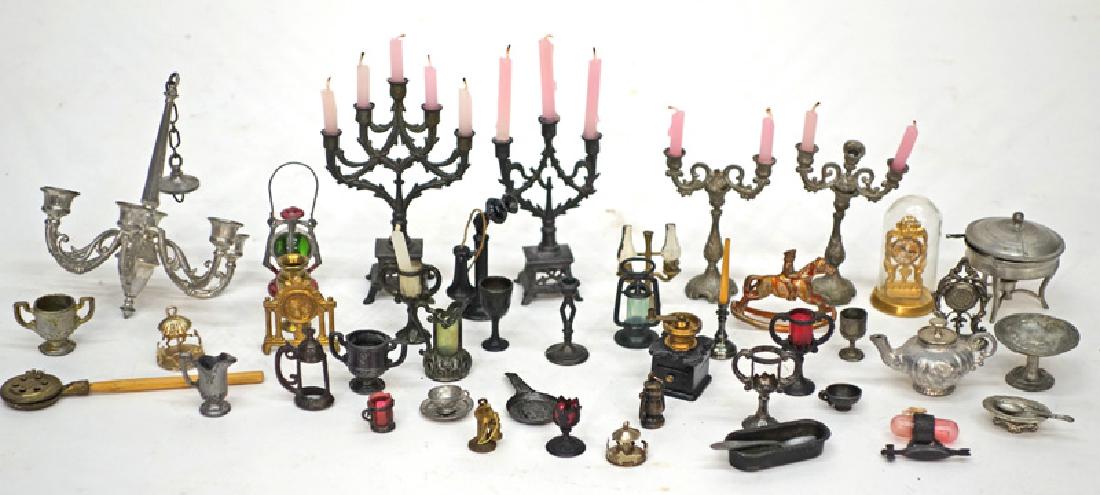 DOLL HOUSE ACCESSORIES (43+/-) (1 of 1)