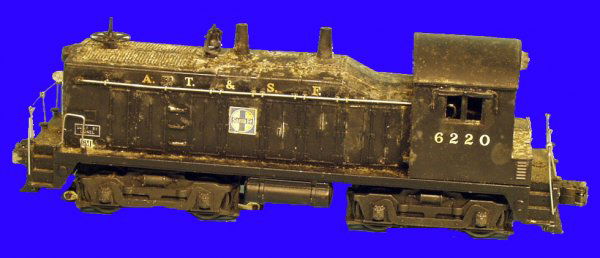 LIONEL O GAUGE #6220 LOCO BELL RINGER: Bell ringer with original box; needs cleaning; L-10 1/2", VG.