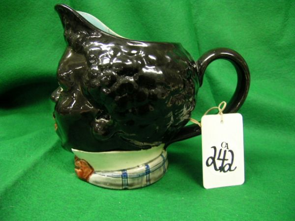 BLACK AMERICANA Sarreguemines Majolica Pitcher - 5