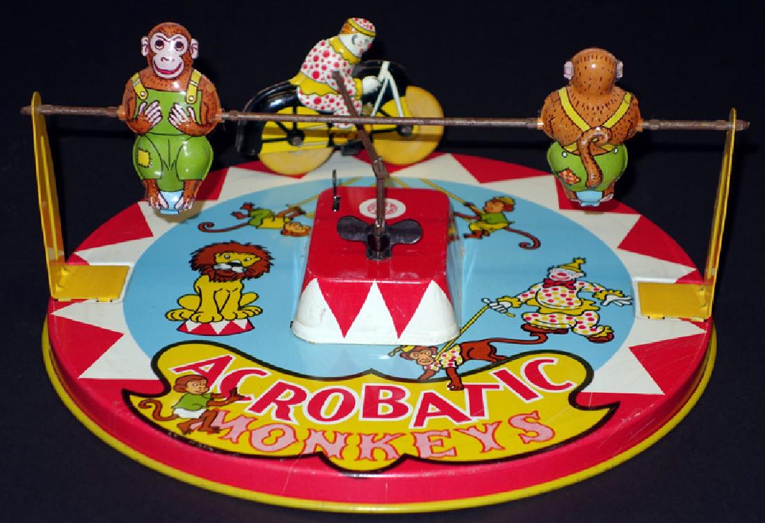 WYANDOTTE ACROBATIC MONKEYS (1 of 1)