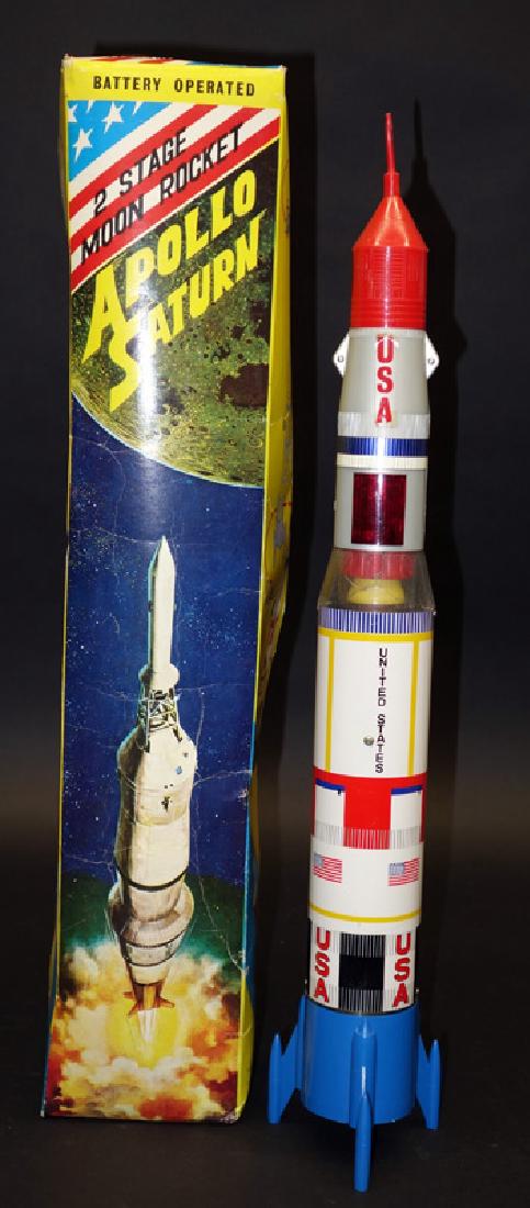 APOLLO SATURN MOON ROCKET (1 of 1)