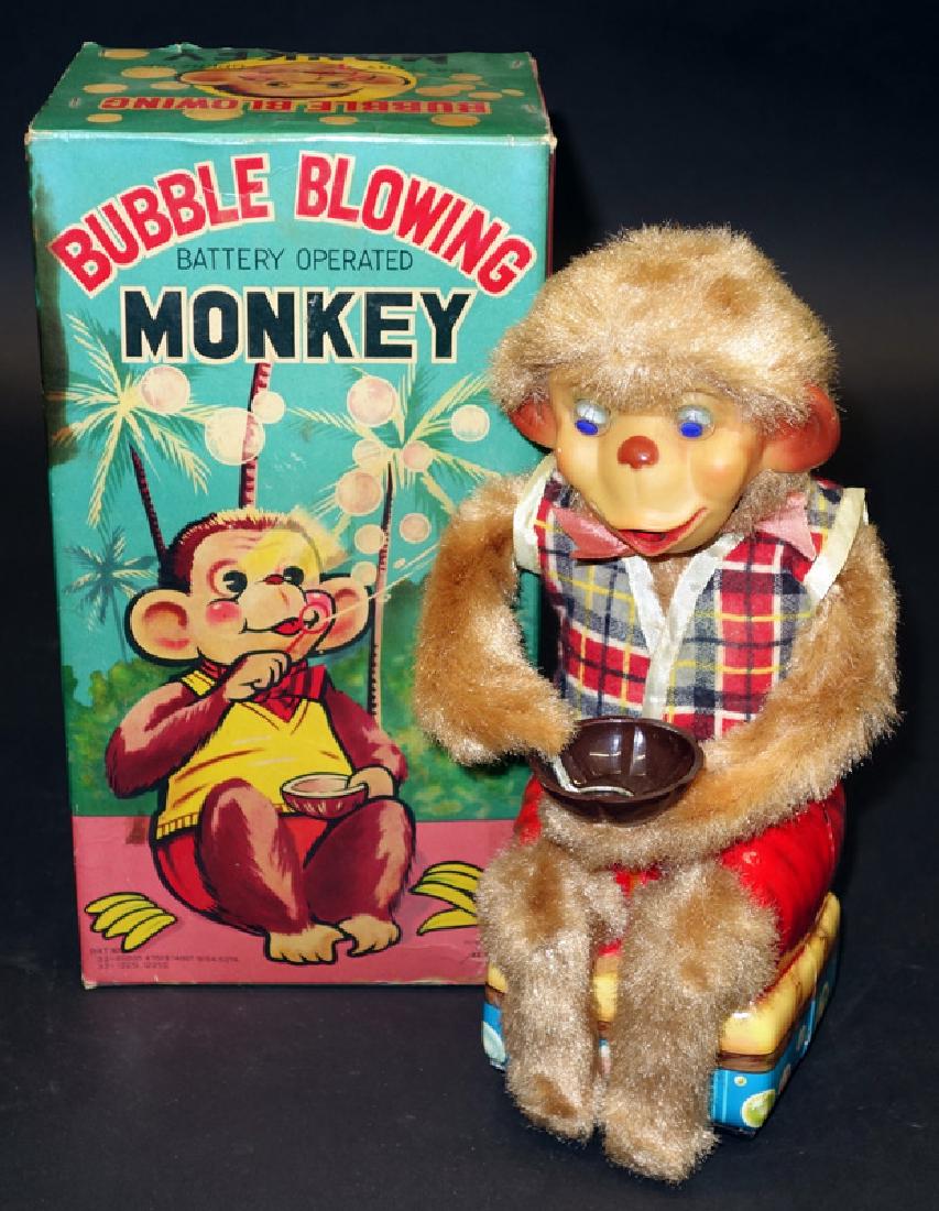"BUBBLE BLOWING MONKEY" BATTERY OP (1 of 1)