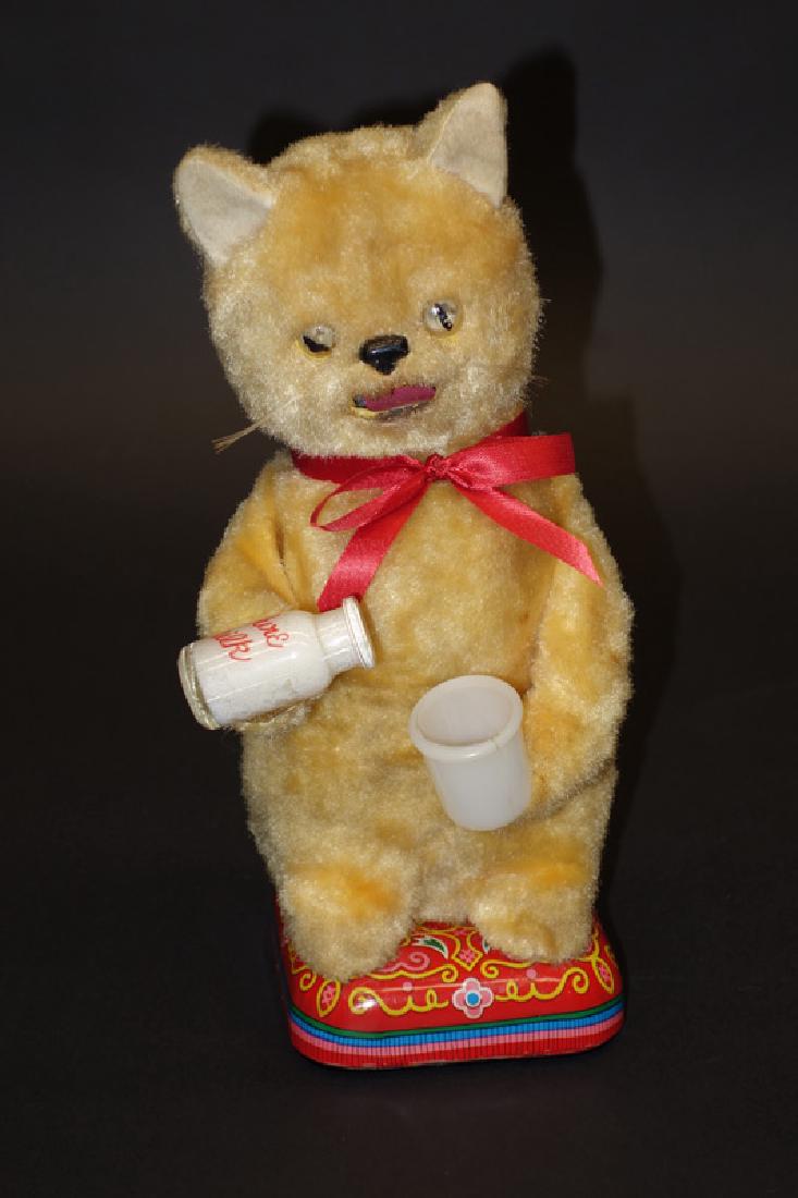 DRINKING CAT BATTERY OP (1 of 1)