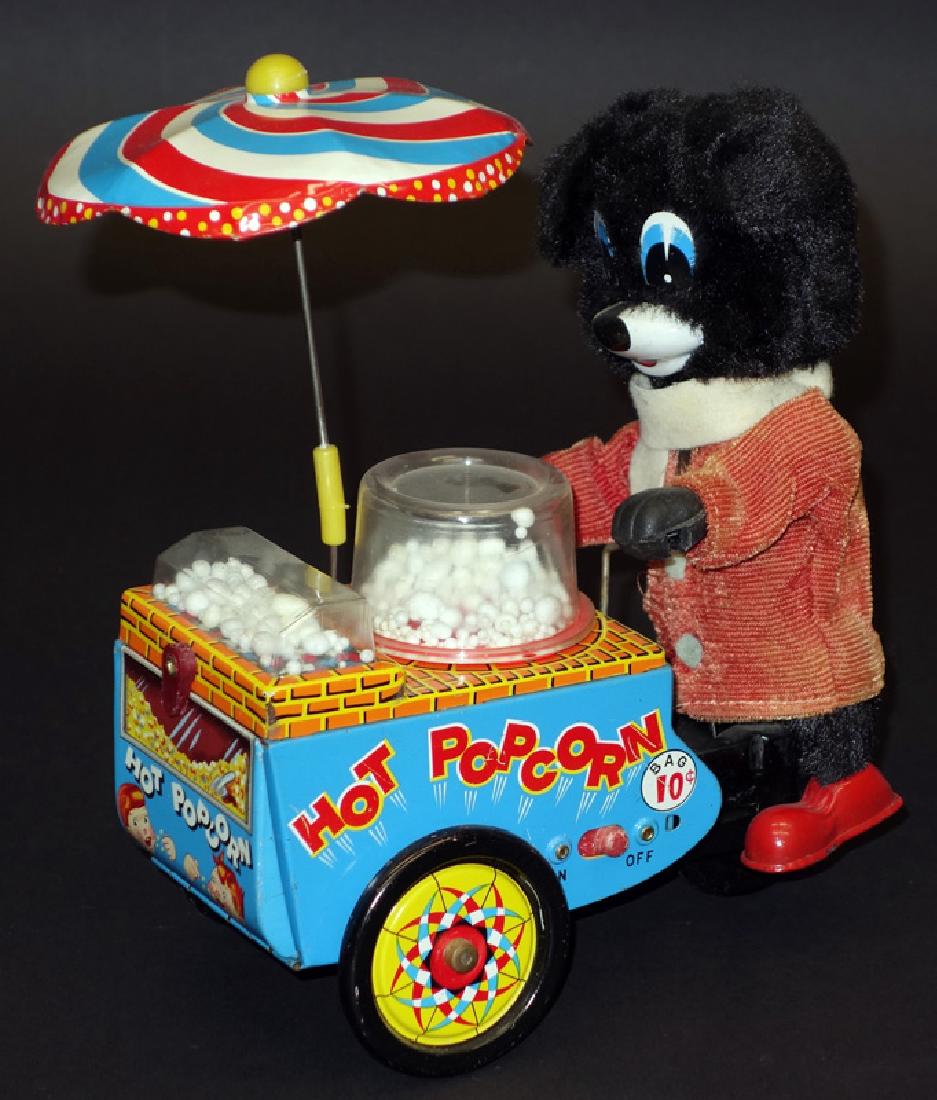 "POPCORN BEAR" BATTERY OP (1 of 1)