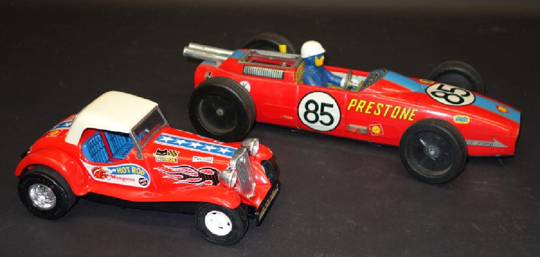 BATTERY OP RACE CARS (2) (1 of 1)