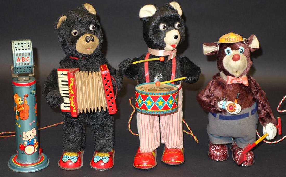 JAPANESE BATTERY OP BEAR TOYS (3) (1 of 1)