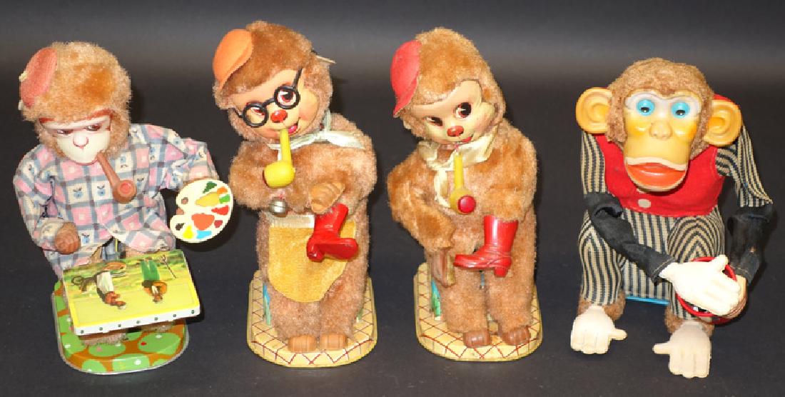 JAPANESE BATTERY OP MONKEY TOYS (4) (1 of 1)
