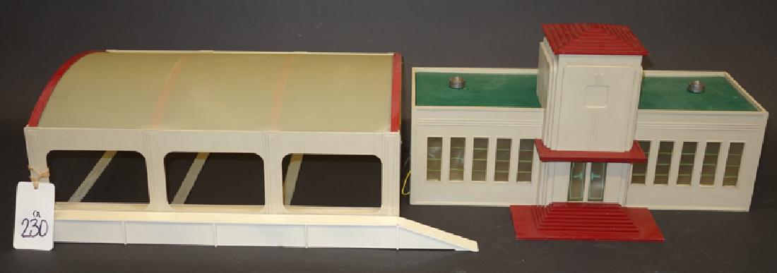 AMERICAN FLYER TRAIN ACCESSORIES (5) PCS. (1 of 1)