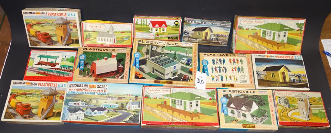 PLASTICVILLE PARTS & ACCESSORIES (15) PCS. (1 of 1)