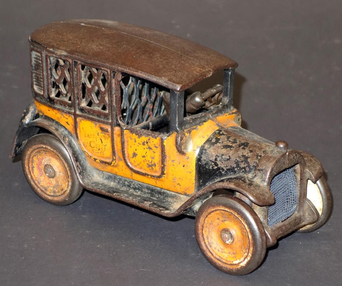 ARCADE YELLOW CAB BANK (1 of 1)