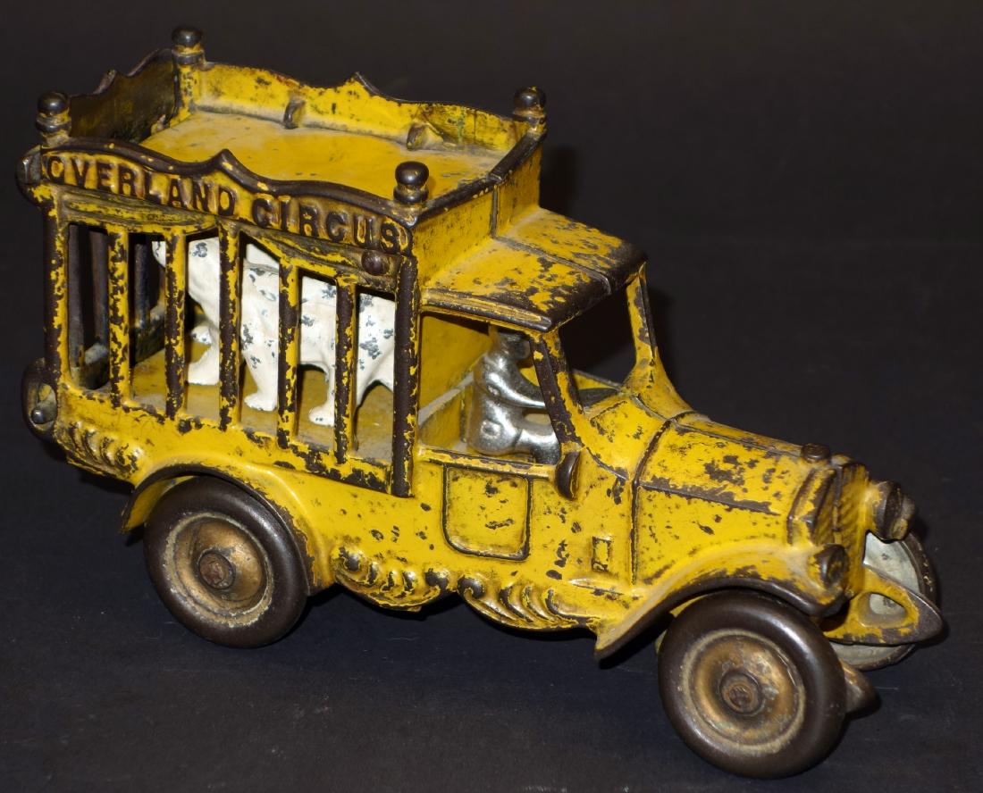 KENTON AUTOMOTIVE OVERLAND CIRCUS: Painted cast iron; (2) polar bears; painted wear and paint loss; L-7 1/2", P-F