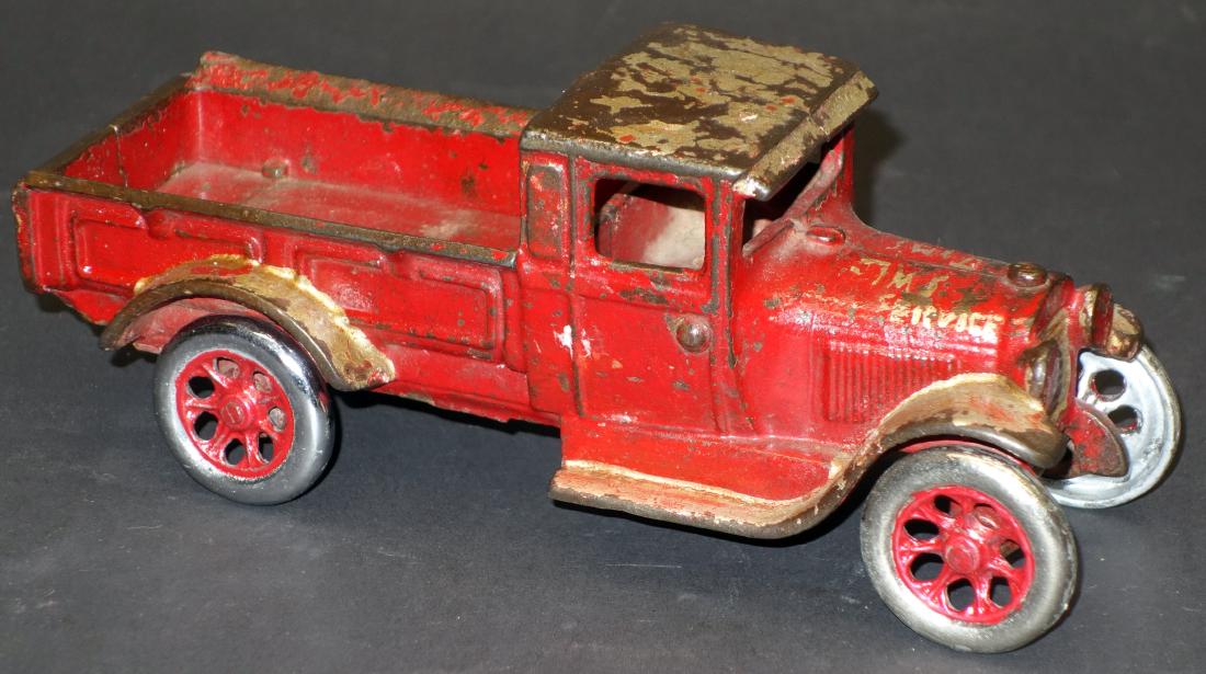 ARCADE FORD TON TRUCK (1 of 1)