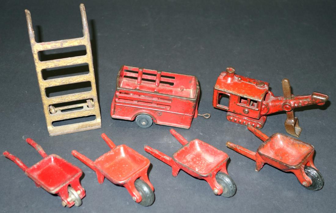 CONSTRUCTION TOYS (7) (1 of 1)