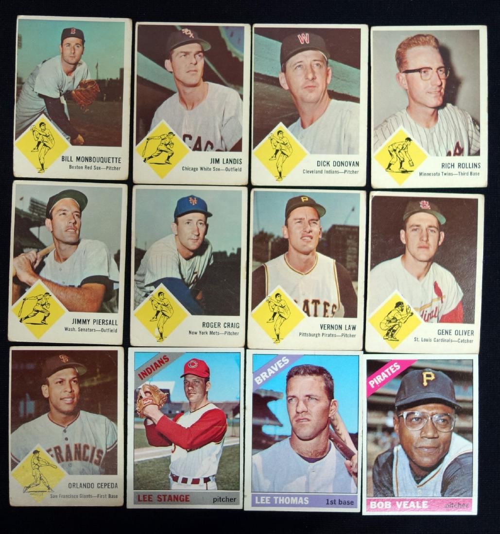 LATE 1960'S TOPPS BASEBALL CARDS (72) (1 of 1)