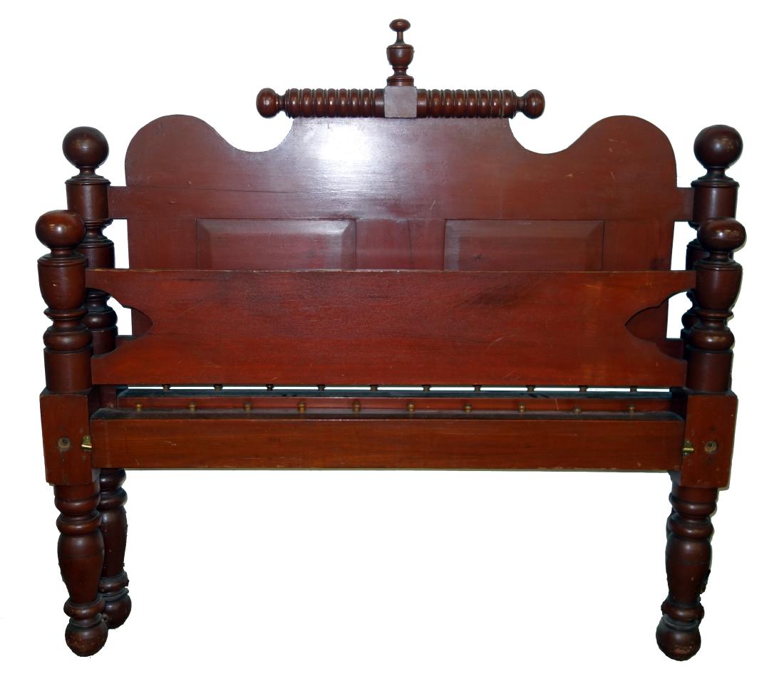 COUNTRY ROLLING PIN BED