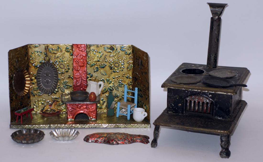 EARLY KITCHEN & STOVE (1 of 1)