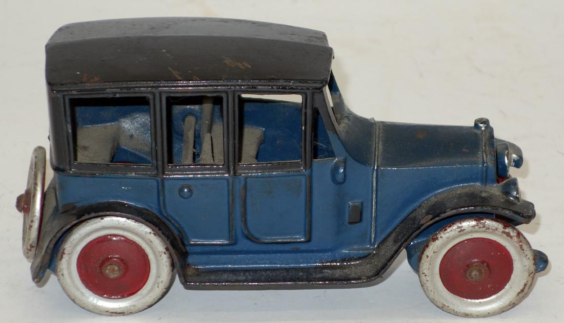 CAST IRON SEDAN: Painted cast iron; normal wear; L-8", G-VG