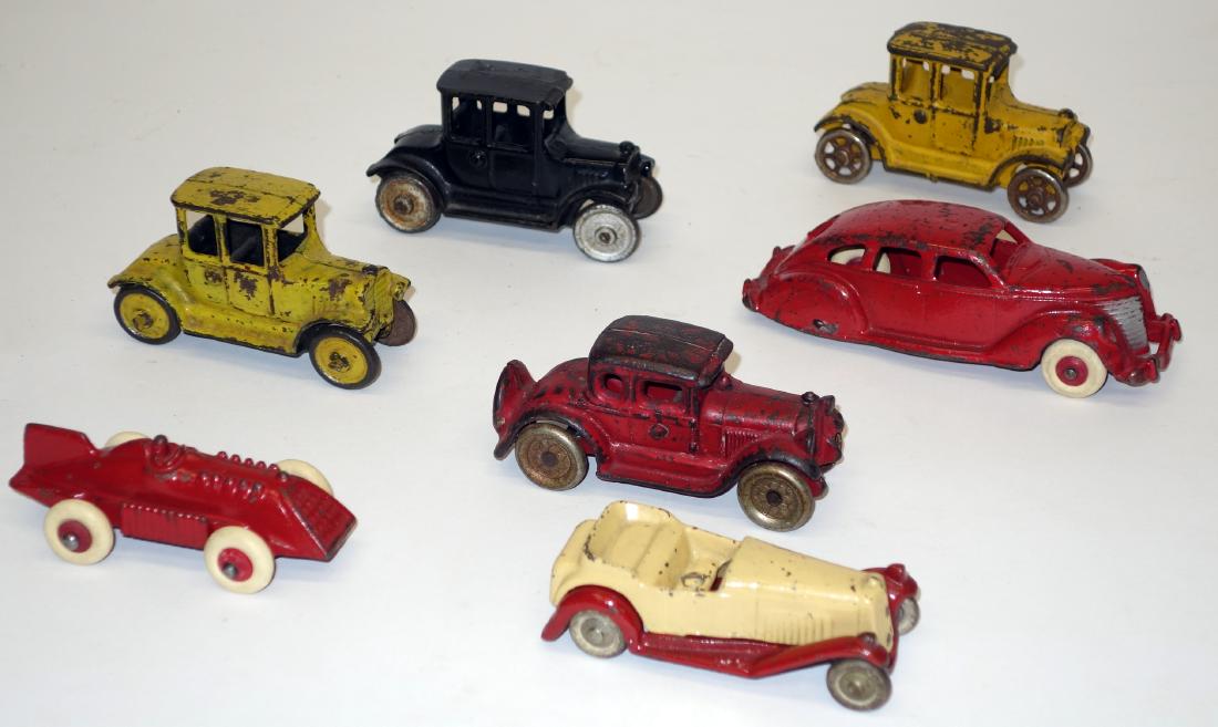 CAST IRON TOY VEHICLES (7) (1 of 1)