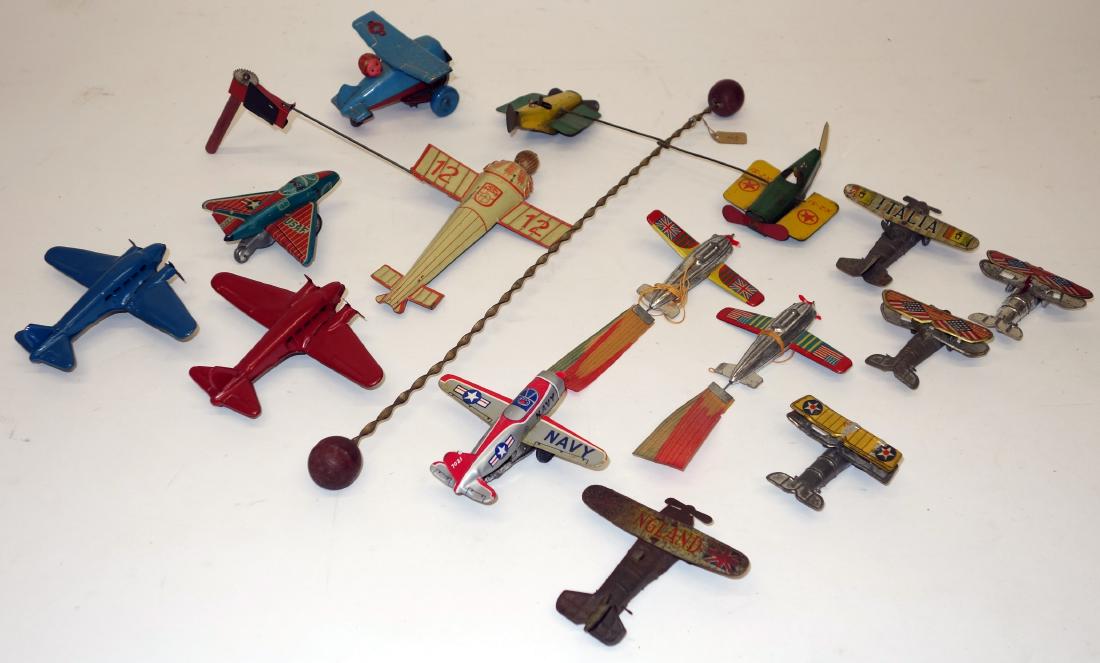 TIN AIRPLANES (14) (1 of 1)
