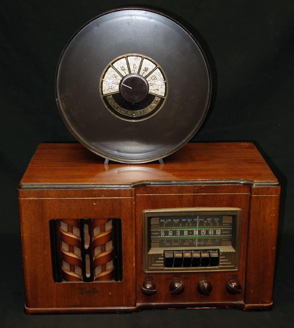 DELCO RADIO & ANTENNA: (1) Wood Delco radio "Magna Scope"; (1) Select-a-tenna; plastic dial antenna; H-10"-11", G-VG