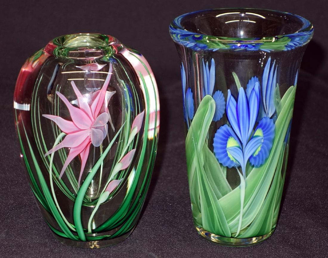 ART GLASS PAPERWEIGHT VASES (2): Contemporary; (1) B. Sillars (?), Orient & Flume; (1) M. Quinn, Orient & Flume, H-5 1/2" - 6", EX-NM