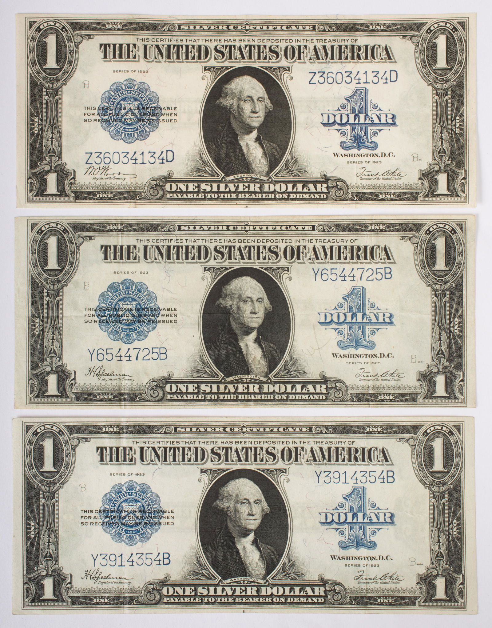 LARGE $1 SILVER CERTIFICATES (3) (1 of 2)