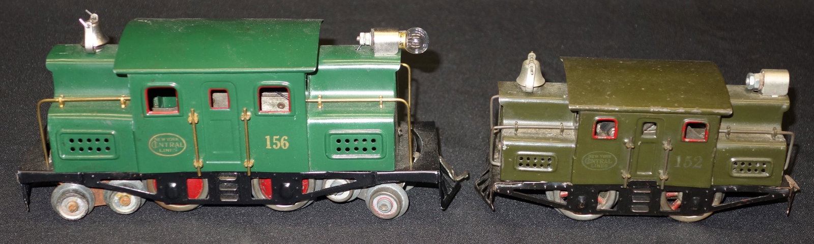 LIONEL NYC ENGINES (2): Painted metal; O gauge; (1) #156 (restored); (1) #152; normal wear; L-7"-9", G-VG