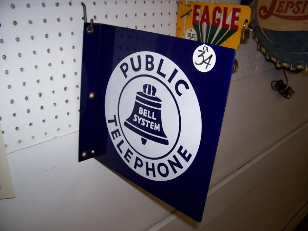 BELL SYSTEM PUBLIC TELEPHONE FLANGE SIGN - 3