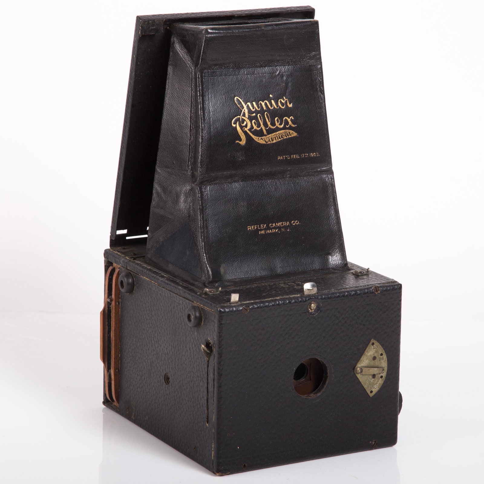 JUNIOR REFLEX CAMERA #593: Pop-up; Reflex Camera Comp.; leather over wood; strap intact; normal wear; H-11", G-VG