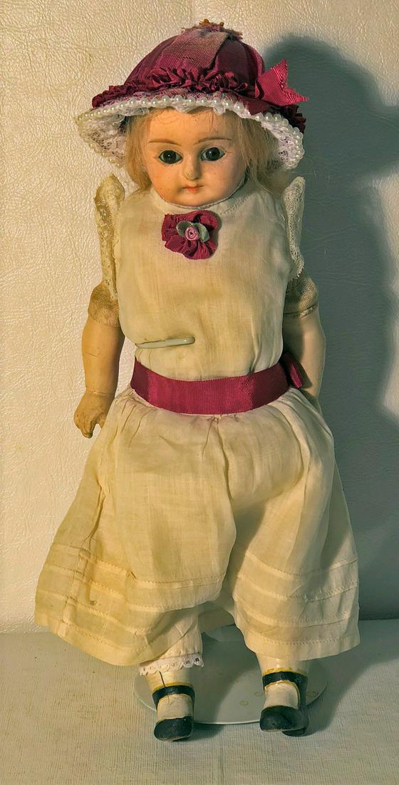 BISQUE HEAD DOLL (1 of 2)