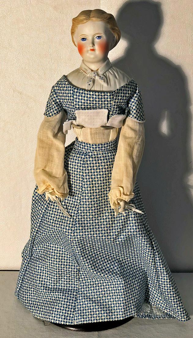 CHINA HEAD DOLL: China arms; cloth body; kid boots; H-14", G-VG