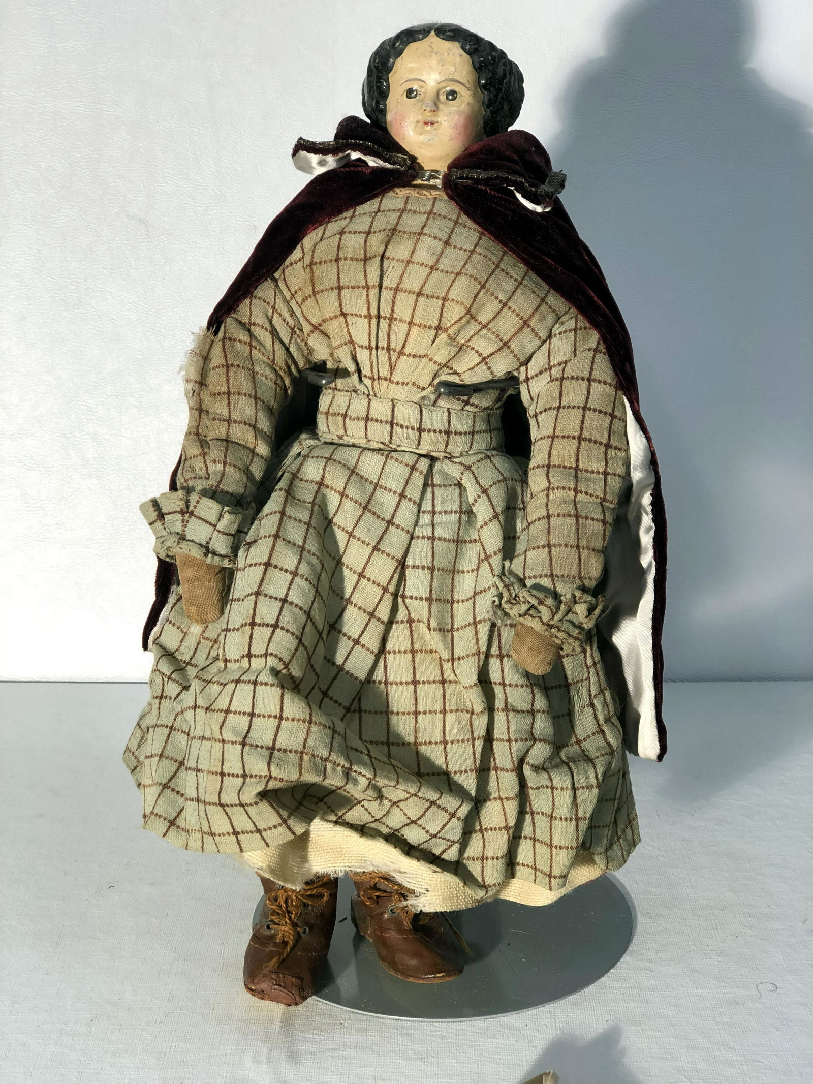 ARTIST DOLL - M&S SUPERIOR 2015: Papier mache head; cloth body; paint wear and chips; H-14", G-VG