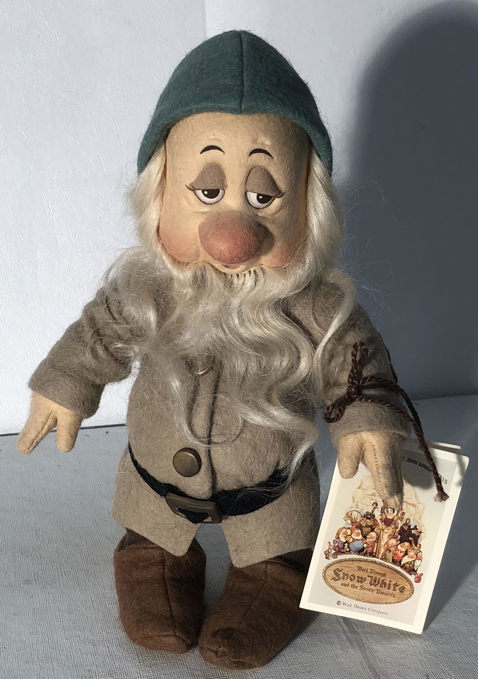 R. JOHN WRIGHT "SLEEPY" DOLL (1 of 2)