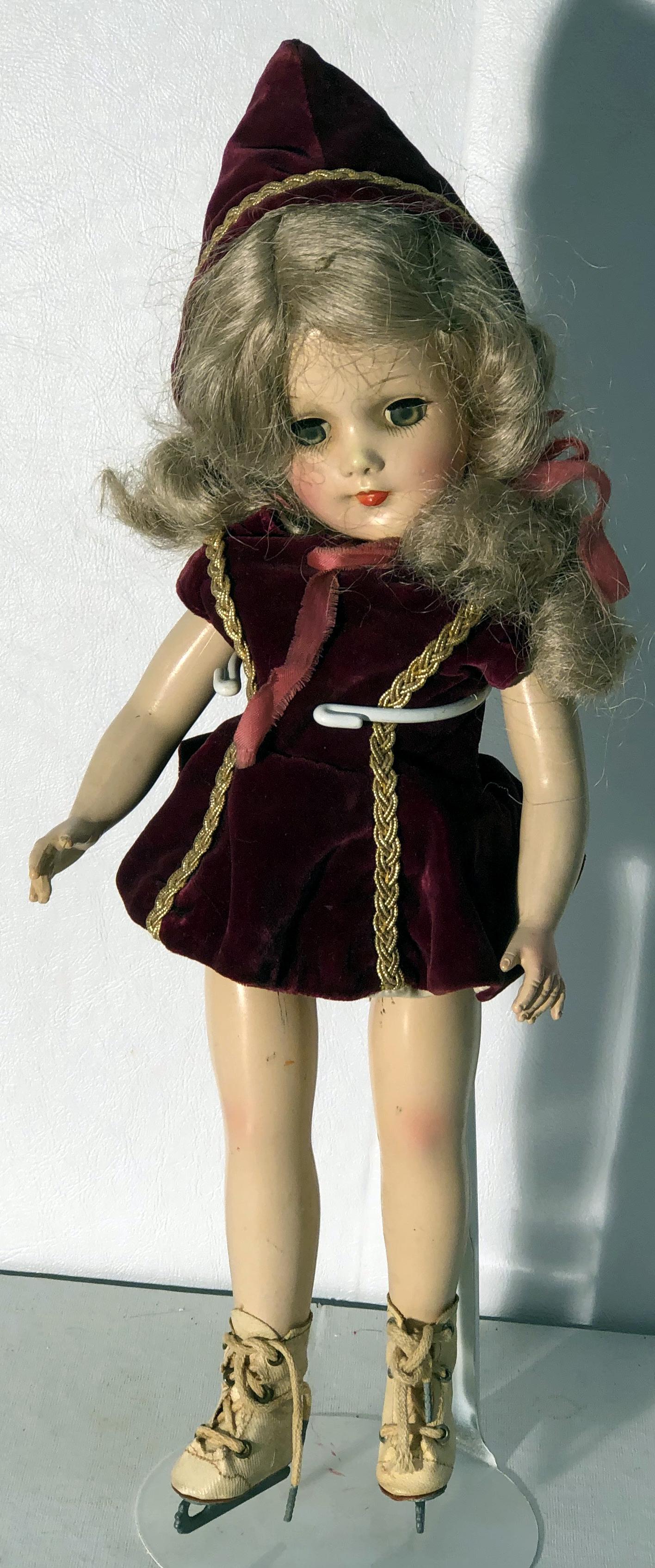 MARY HOYER ORIGINAL DOLL (1 of 2)