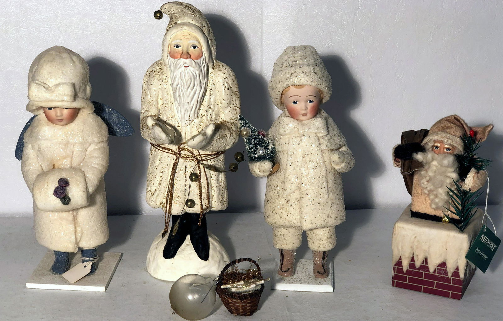(4) HOLIDAY THEME ARTIST DOLLS (1 of 5)