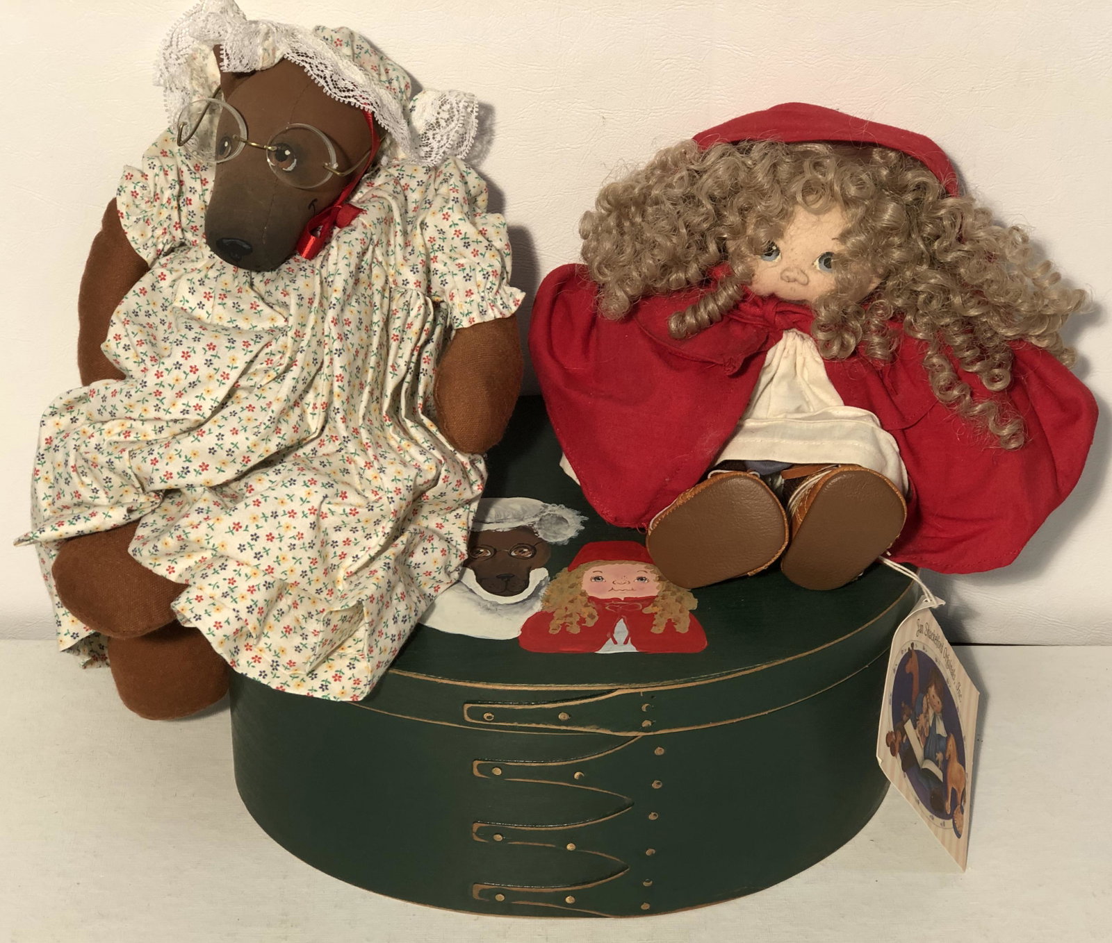 JAN SHACKELFORD RED RIDING HOOD & WOLF: (3) pieces: "Lil' Red Riding Hood" and "The Big Bad Wolf", in hand painted box; certificate of authenticity; Jan Shackelford originals; Aug. 25th 1996; #10/22; box 4 1/2" x 11"; dolls H-8"-11 1/2", VG