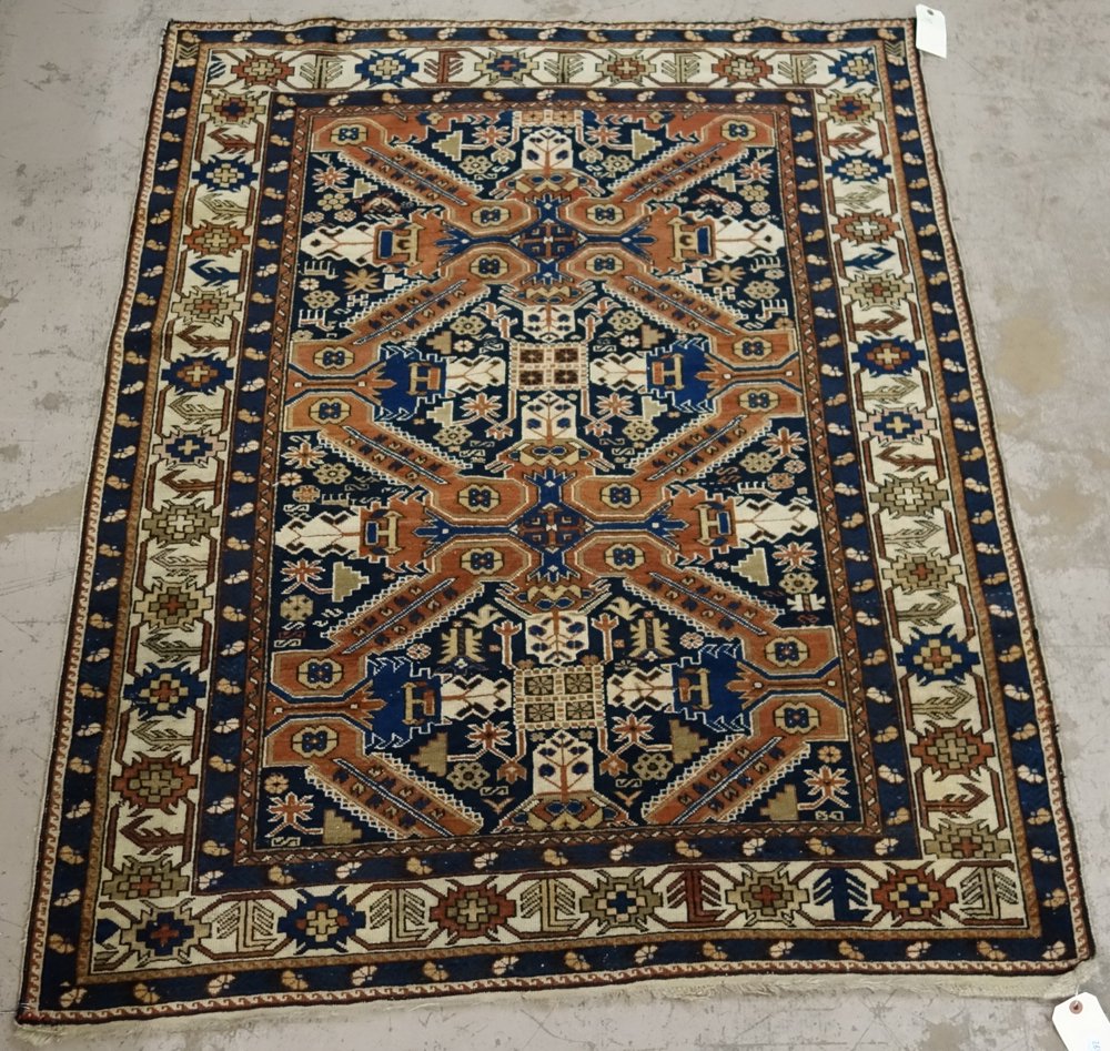 THROW RUG: fringe loss; 63" x 48", G-VG
