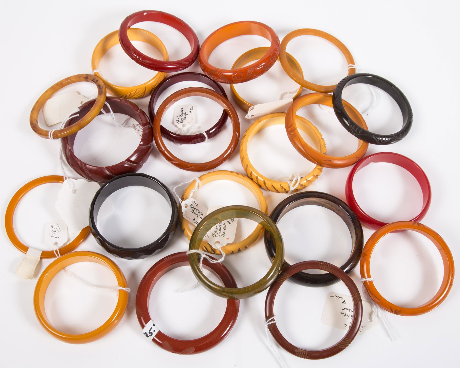 (20+/-) BAKELITE BANGLES: Dia.-2 3/4", G-VG