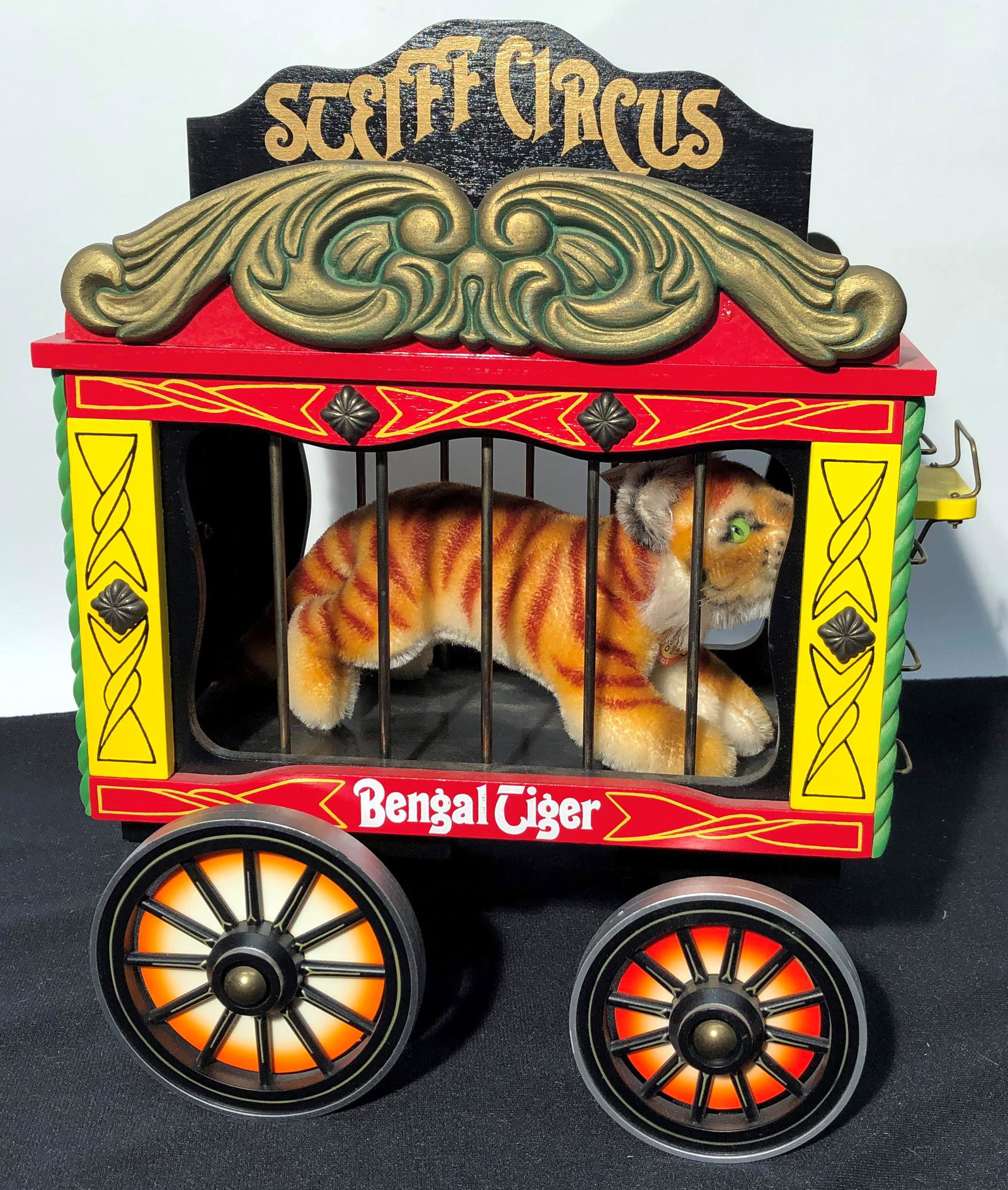 STEIFF GOLDEN AGE OF CIRCUS BENGAL TIGER WAGON AND: 1989; Tiger has ear button and tag; chest tag; like new; G-VG
