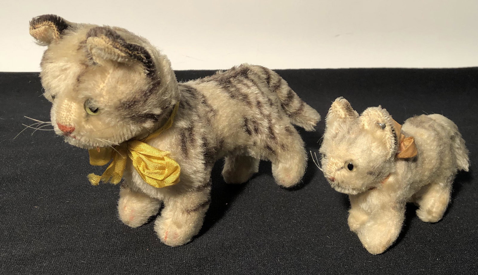 STEIFF KITTENS (2): Ear button only; H-3"-6"; normal wear; G-VG