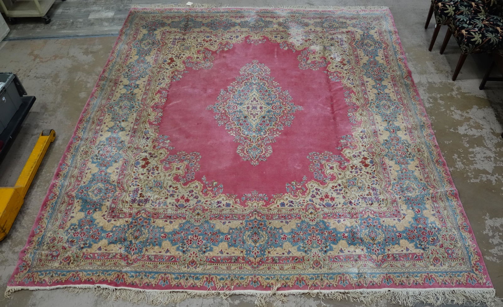 KIRMAN ROOM SIZE RUG (1 of 1)