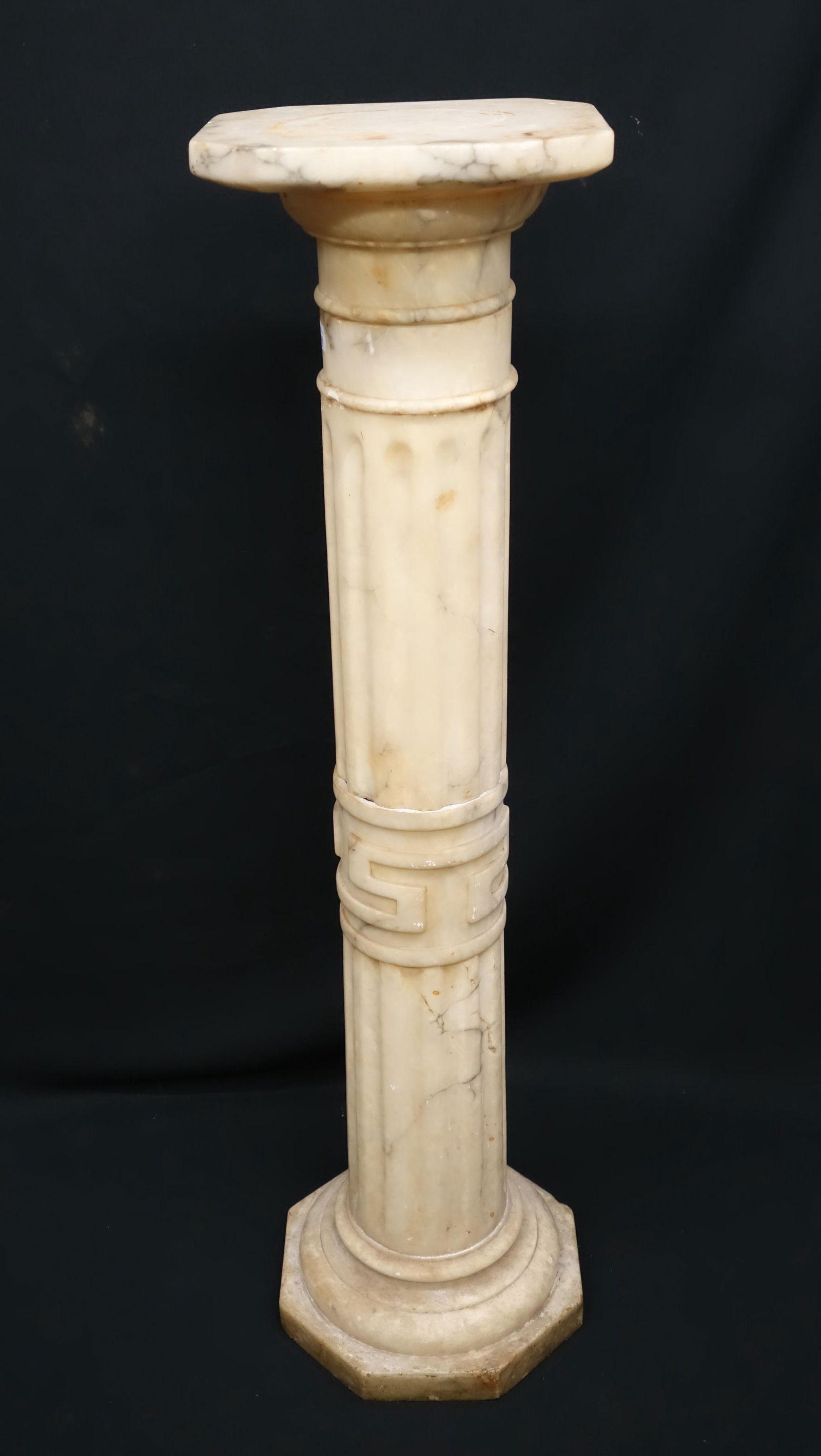 CLASSICAL MARBLE PEDESTAL (1 of 1)
