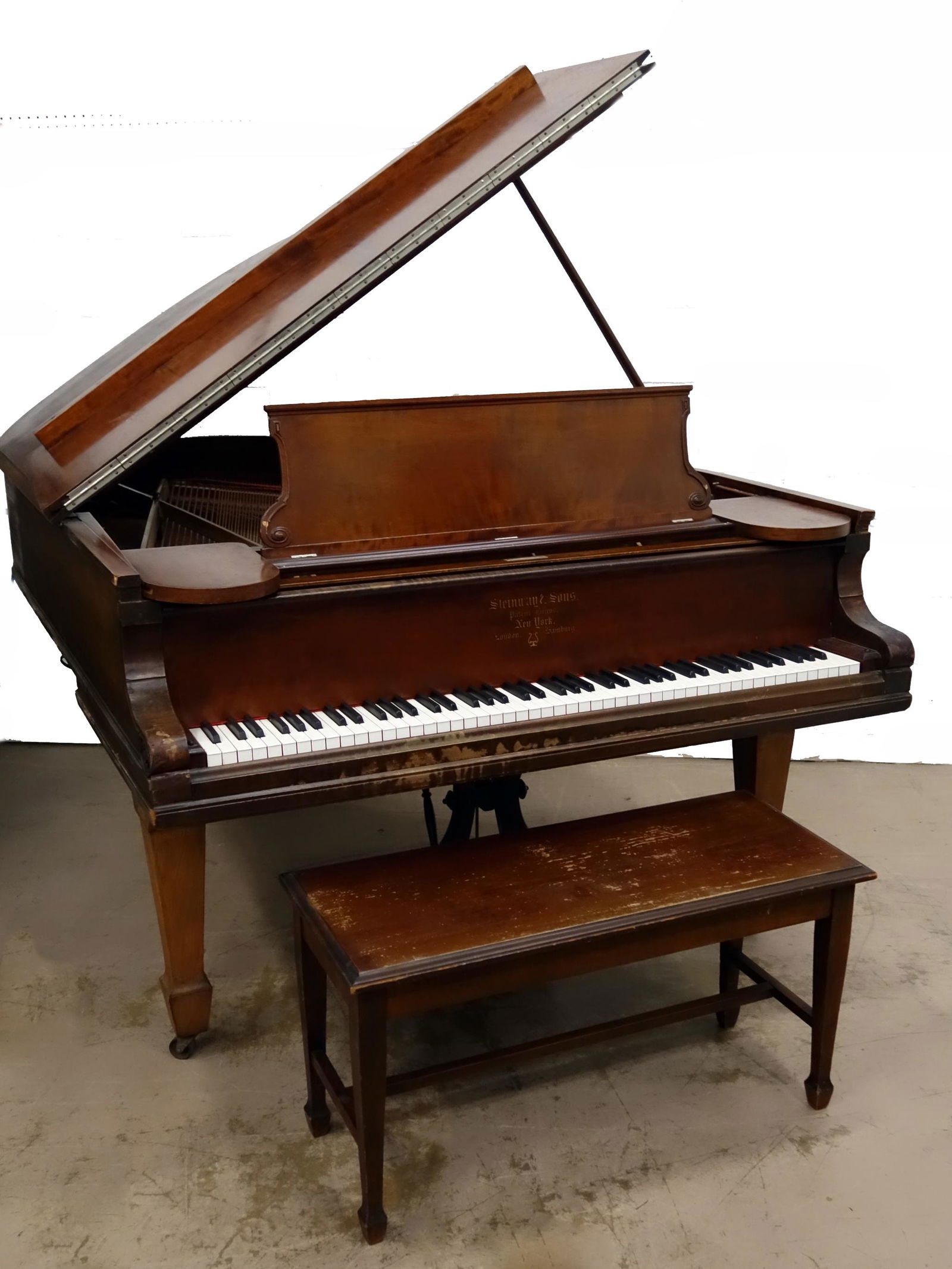 STEINWAY PIANO (1 of 5)