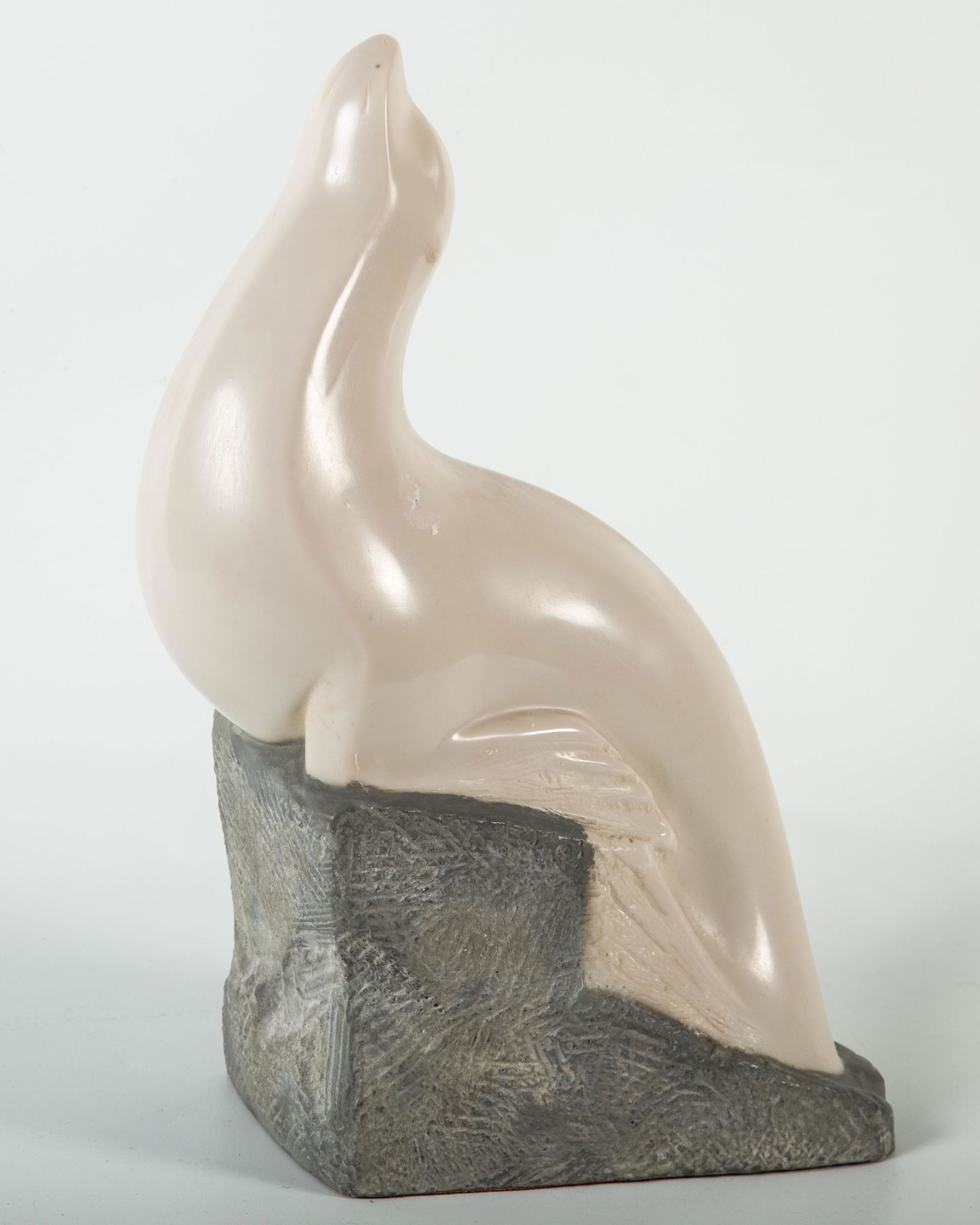 VINCENT GLINSKY SEAL SCULPTURE: Carved soapstone (?); normal wear; H-11 1/2", G-VG