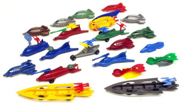(19) TOY SPACE SHIPS: (19) TOY SPACE SHIPS - Lido USA; Molded plastic; some say "Captain Video"; longest 6 1/2", G-VG