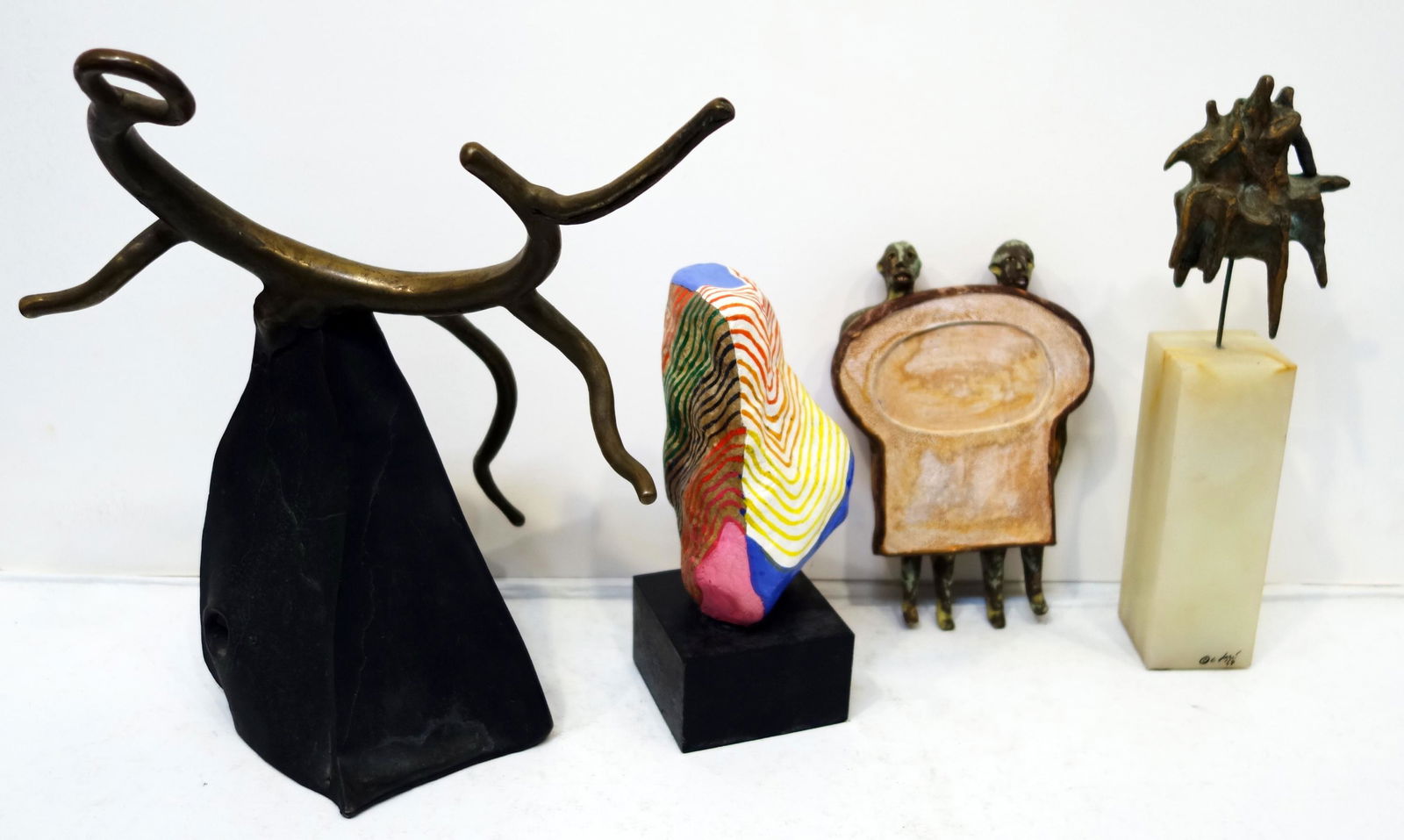 CRAFT MADE TABLE SCULPTURE (4) (1 of 4)