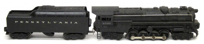 LIONEL ENGINE #2020 with TENDER: Scratches and nicks on sides, G-VG
