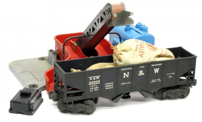 LIONEL COAL LOADER #397: with coal car #N&W22000; bags on coal, VG-EX