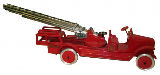 BUDDY-L AERIAL FIRE TRUCK: Painted pressed steel; restored by Buddy K; L-37", EX